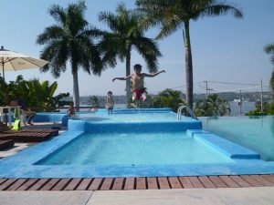 imagen-publicidad-cuernavaca-morelos-fotografia-comercial-hotel-riviera-coral-resort-tequesquitengo-alberca-chapoteadero